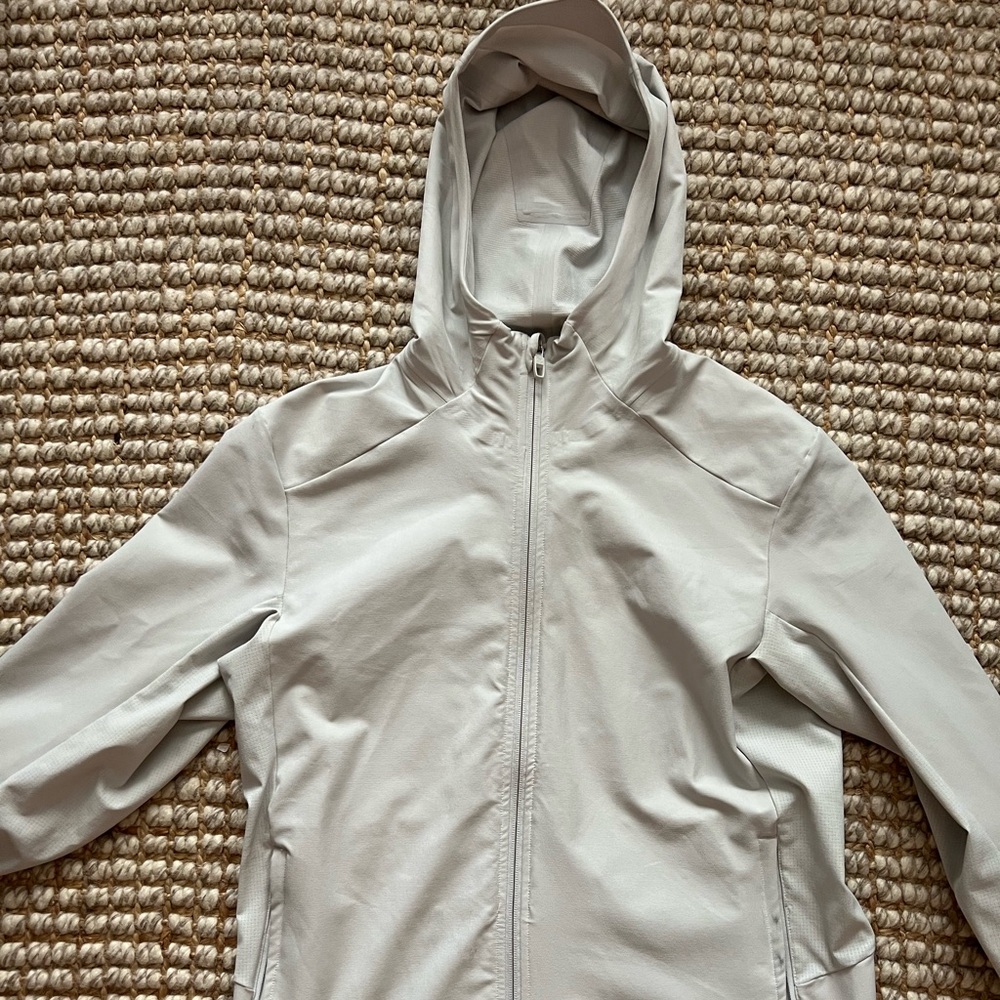 Lululemon Men Warp Light Packable Windbreaker Jacket